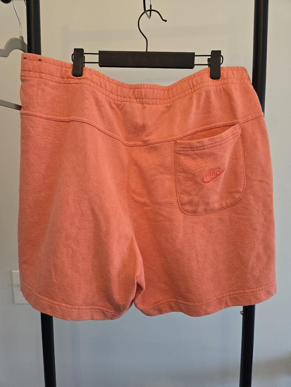 Nike Coral Orange Fleece Sweat Shorts Men XL – Drawstring Waist - Picture 2 of 6